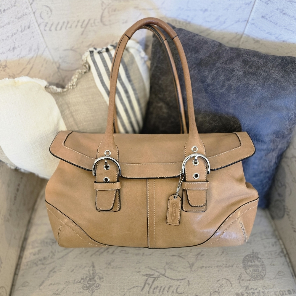Vintage (2005) Coach Hampton SoHo Leather Bag Style 9636 - Picture 2 of 15